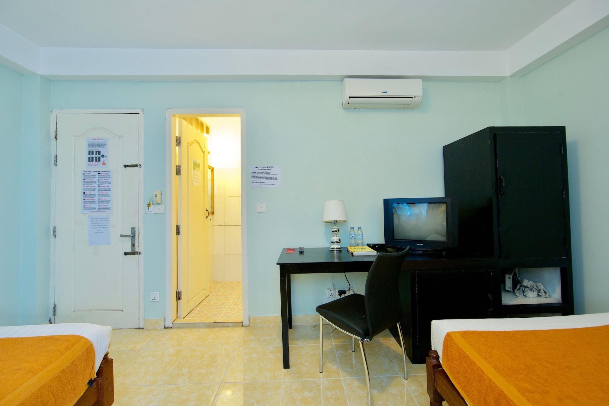 Naga Angkor Hostel Siem Reap Buitenkant foto