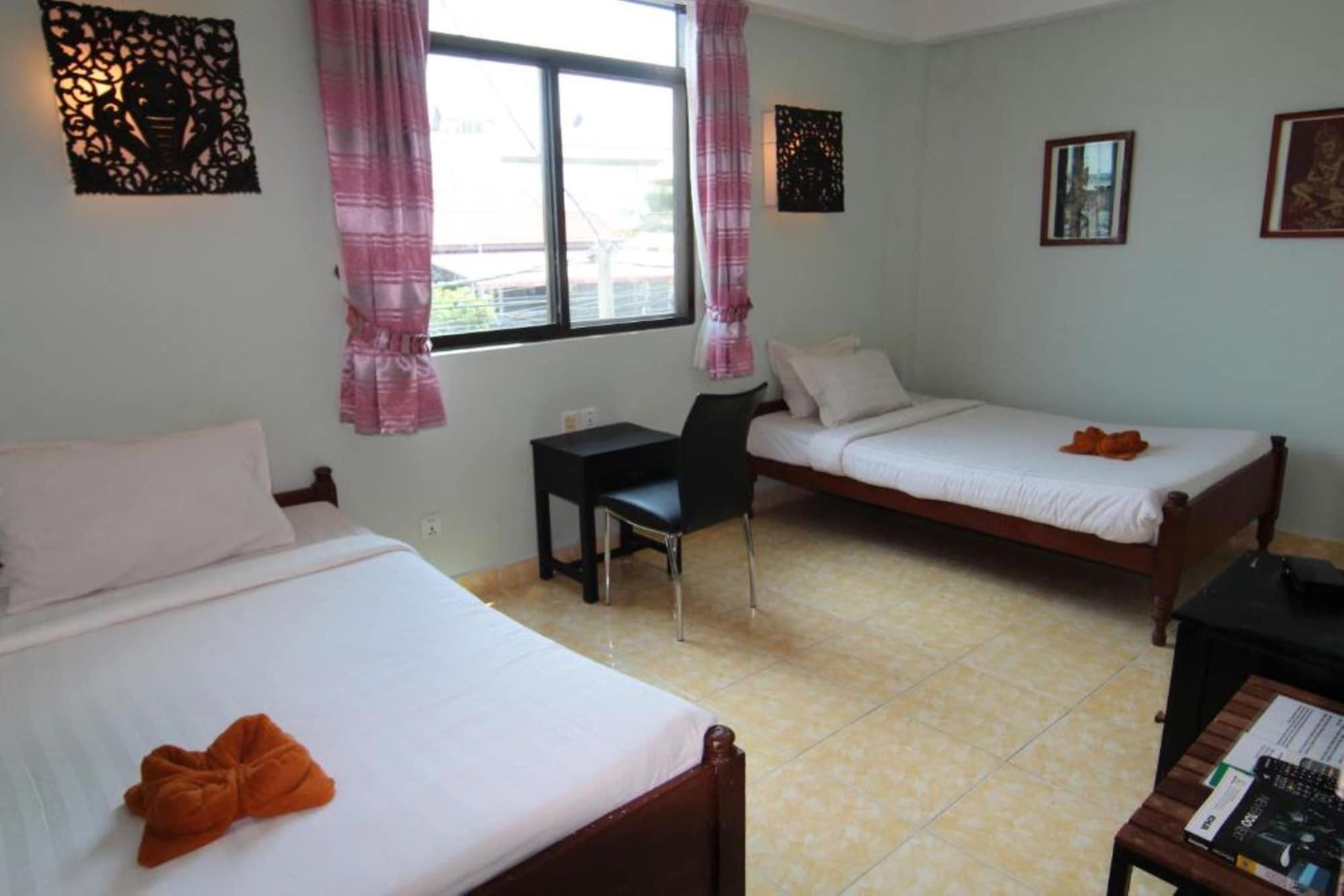 Naga Angkor Hostel Siem Reap Buitenkant foto