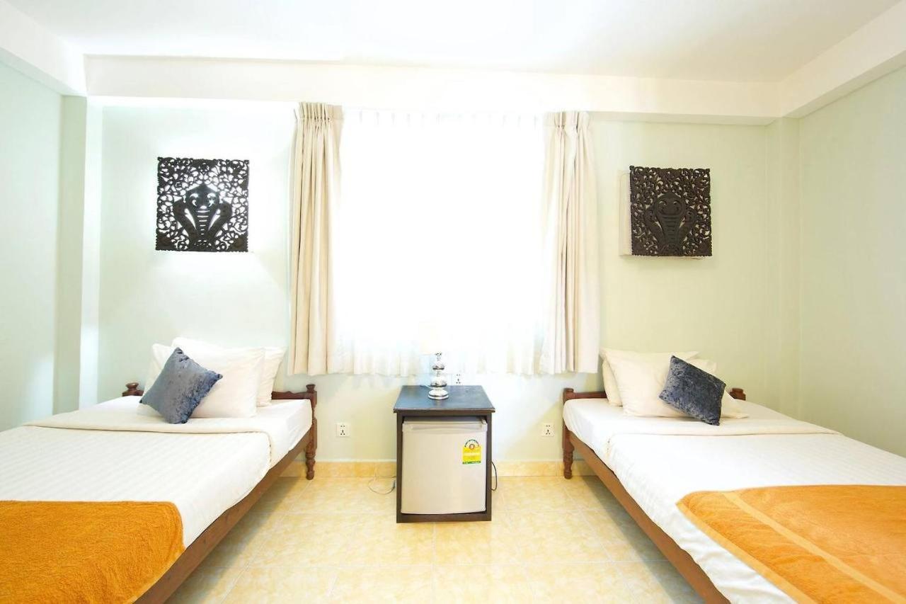 Naga Angkor Hostel Siem Reap Buitenkant foto