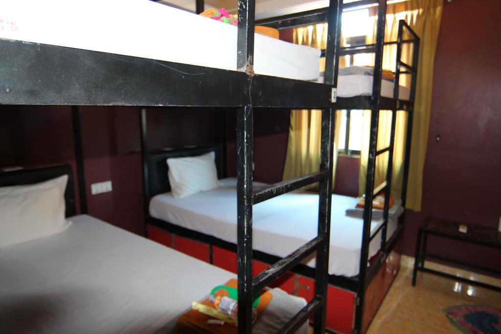 Naga Angkor Hostel Siem Reap Buitenkant foto