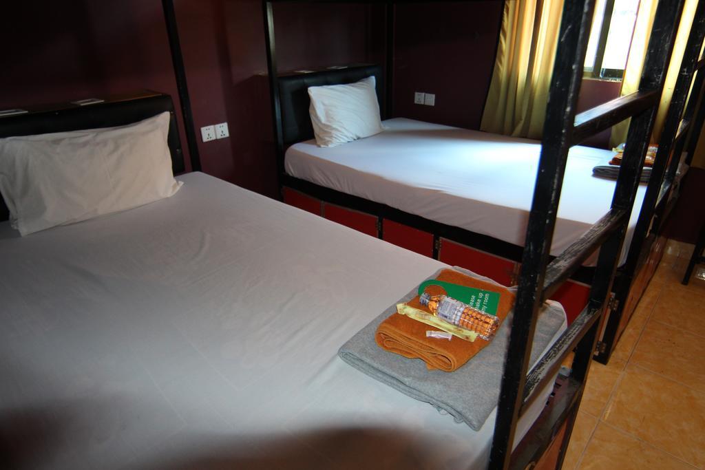 Naga Angkor Hostel Siem Reap Buitenkant foto
