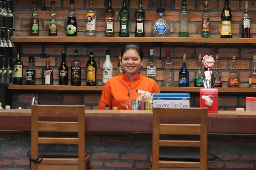 Naga Angkor Hostel Siem Reap Buitenkant foto