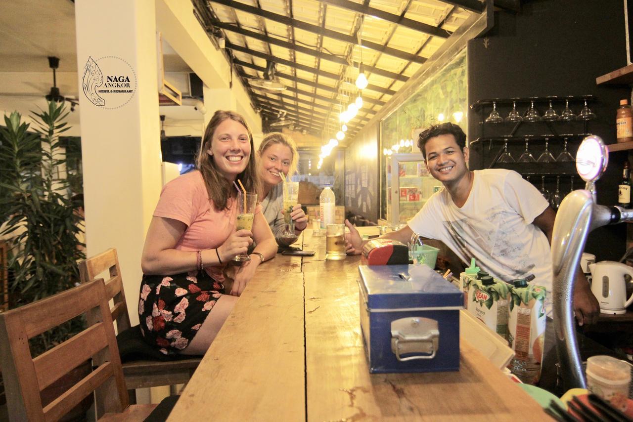 Naga Angkor Hostel Siem Reap Buitenkant foto