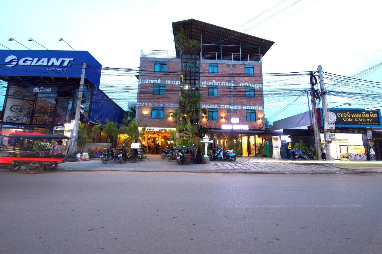 Naga Angkor Hostel Siem Reap Buitenkant foto
